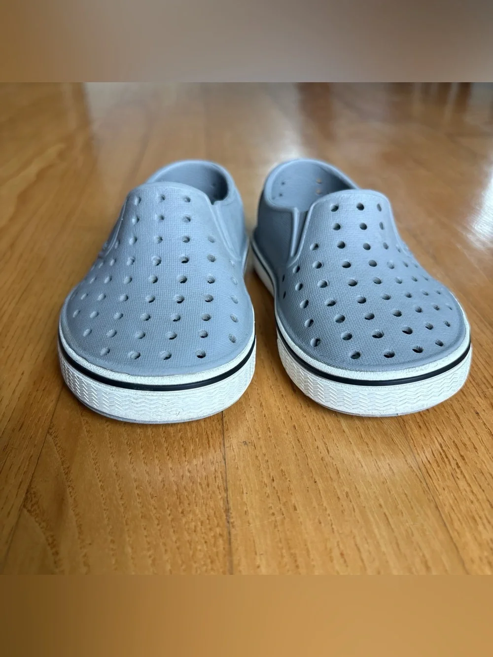 Native Miles Shoes Toddler Grey White Slip-On Unisex Gray Boys Water Size C7 7